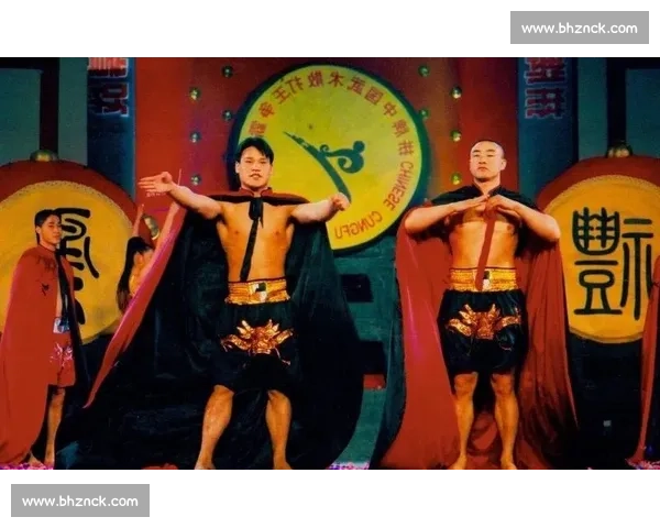 柳海龙对决宝力高经典视频解析揭示中蒙搏击力量与技巧巅峰碰撞