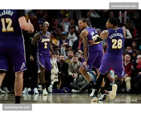 湖人对决76人焦点之夜巨星碰撞东西部强强对话季后赛席位暗战升温